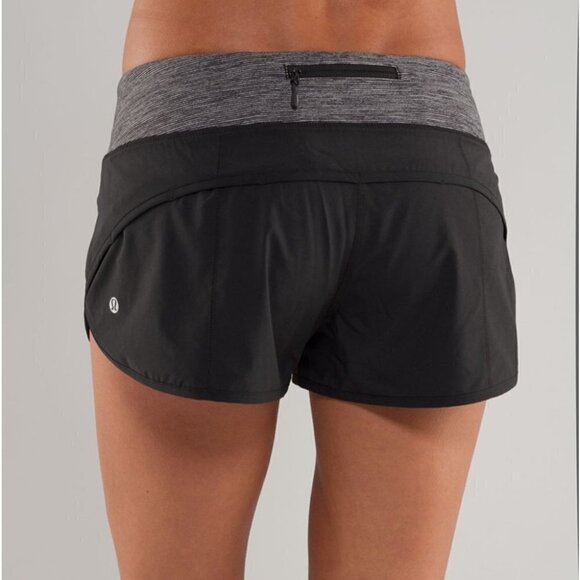 Lululemon Run: Speed Short  Ladies 4 MultiColour Graffiti - Picture 3 of 12